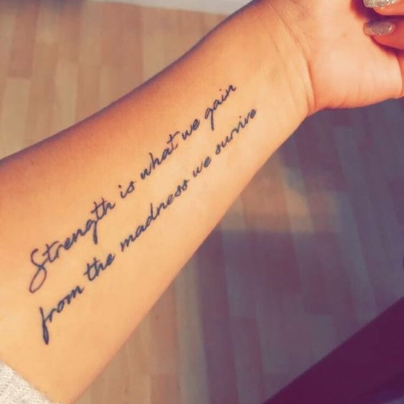 Meet your Posher, Alexis - Picture 1 of 1